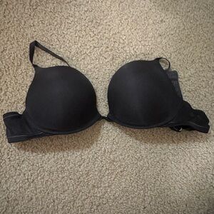 Gilly Hicks Sleek Black Bra